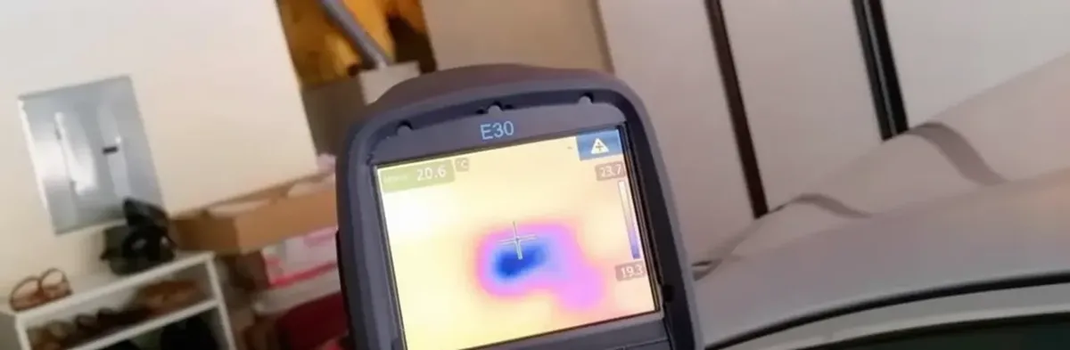 mold inspection using thermal imaging technology to detect moisture and hidden mold in a home in Scottsdale, AZ